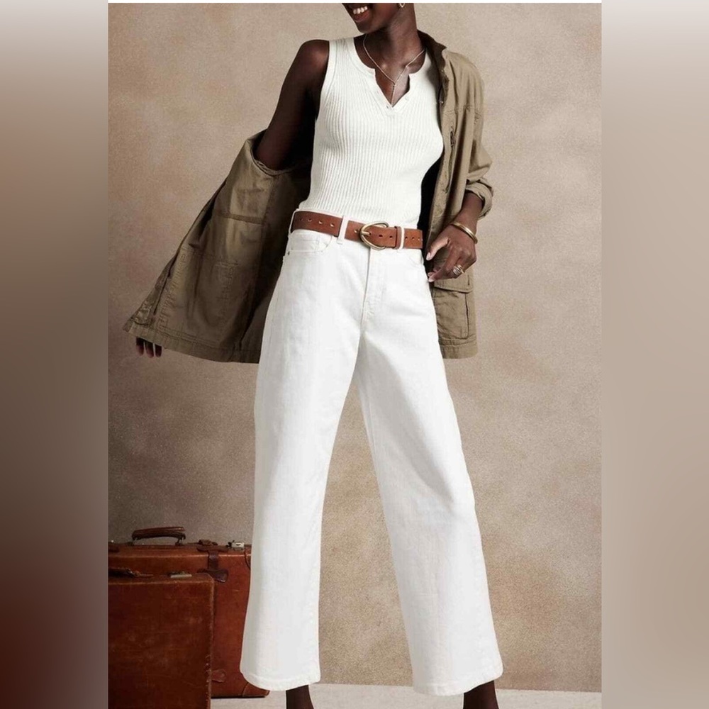 Banana Republic White High Rise Size 31/12 TALL